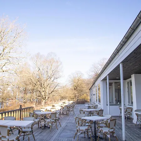 Hotel Strandparken Holbaek