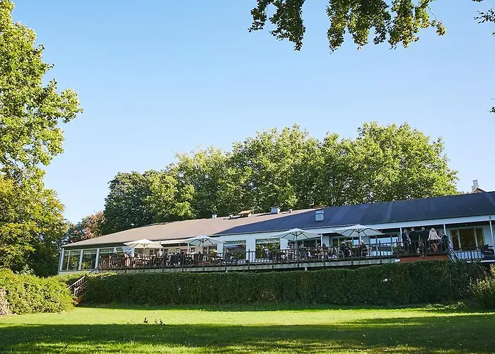 Hotel Strandparken 3*